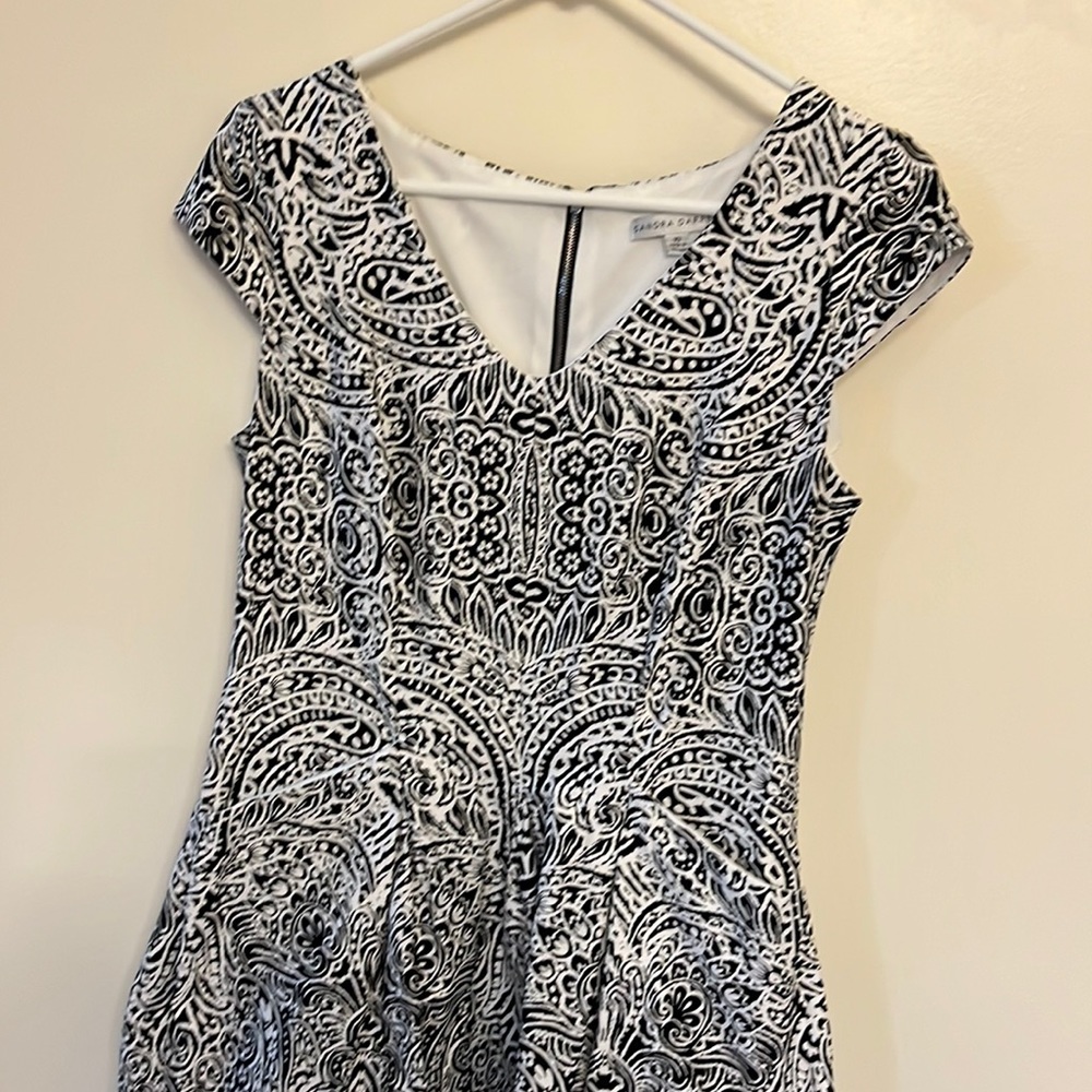 Sandra Darrin black and white dress, size10
